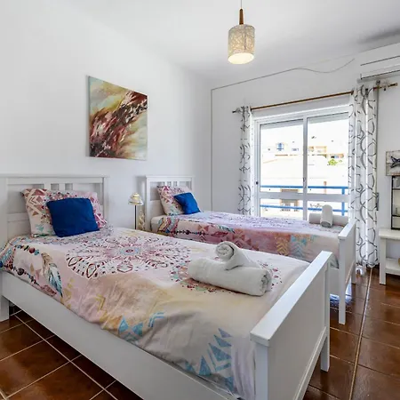 Coolhouses Algarve Luz, 2 Bed Floor Flat, Amazing Sea View, Central. Delicia Do Sol Apartment
