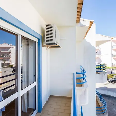 Apartment Coolhouses Algarve Luz, 2 Bed Floor Flat, Amazing Sea View, Central. Delicia Do Sol
