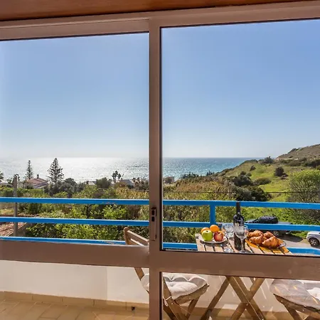 Coolhouses Algarve Luz, 2 Bed Floor Flat, Amazing Sea View, Central. Delicia Do Sol *