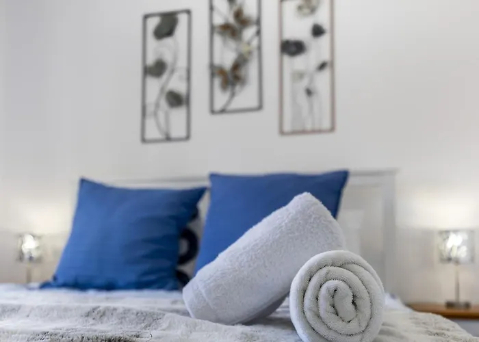 Coolhouses Algarve Luz, 2 Bed Floor Flat, Amazing Sea View, Central. Delicia Do Sol Апартаменты