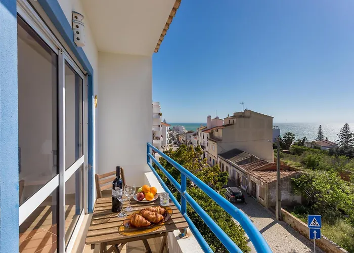 Coolhouses Algarve Luz, 2 Bed Floor Flat, Amazing Sea View, Central. Delicia Do Sol Praia Da Luz