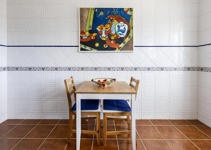 Coolhouses Algarve Luz, 2 Bed Floor Flat, Amazing Sea View, Central. Delicia Do Sol * Luz